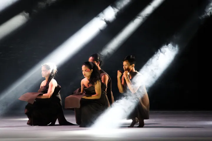 Opera Gandari: Kisah Mahabharata dalam Balutan Modern