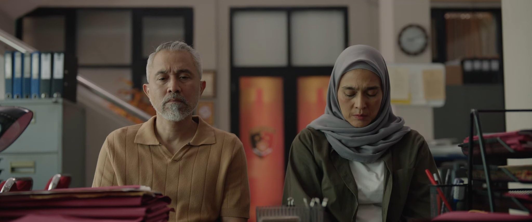 Mungkin Kita Perlu Waktu: Kisah Keluarga dan Penyembuhan